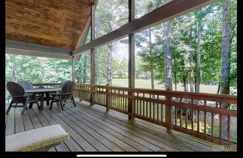 Cashiers House | Trillium Links and Lake Club Getaway- Cashiers