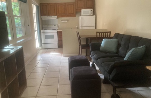 Fort Pierce House | Tropical Guest House