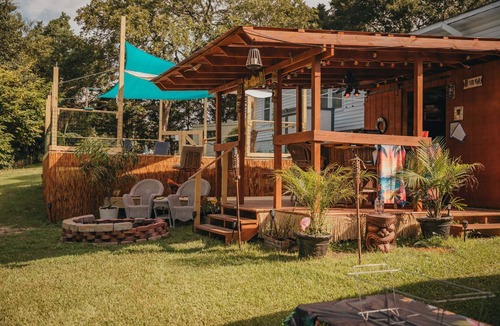 Little River House | Tropical Large 3 Bedroom Pool Home in Little River minutes to beaches sleeps 9