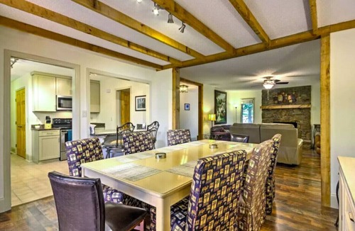 Royal Pines House | Ultimate Asheville Getaway, Hot Tub and Gas Grill!