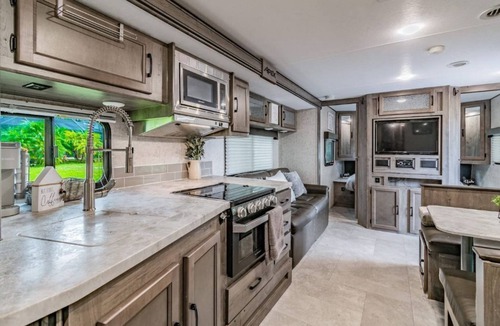 Grant-Valkaria House | Unique 2 bedroom camper w/animal encounter