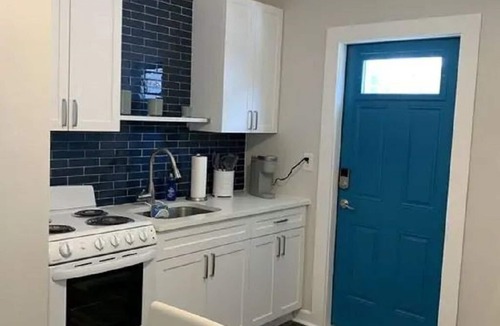 Mango Groves Apartment | Unit #1 - 2 blocks to Downtown Lake Worth Beach