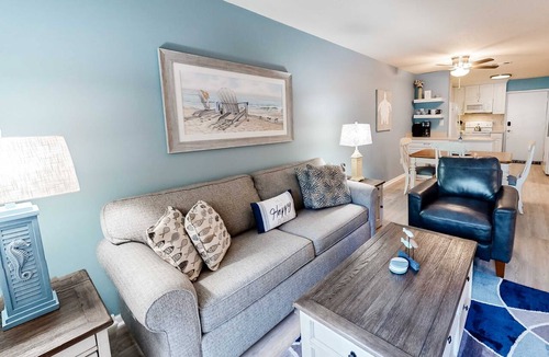 Folly Field Condo | Updated, ground-floor island condo with pools, hot tub & tennis - steps to sand