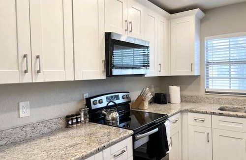 Temple Terrace House | Updated Mid Century Villa! Close to Busch Gardens