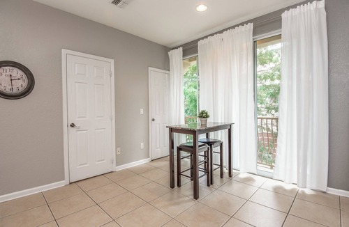 Florida Central Atlantic Coast House | Updated Townhome, Near Conv Ctr, Universal & I-dr