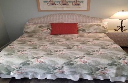 Bradenton Beach Hotel | Upgraded Coastal Style · Spacious South-Side 1 bedroom