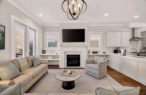 Hitch Village - Fred Wessels Homes House | Upscale Comfort on Savannah’s Riverfront by Lucky Savannah
