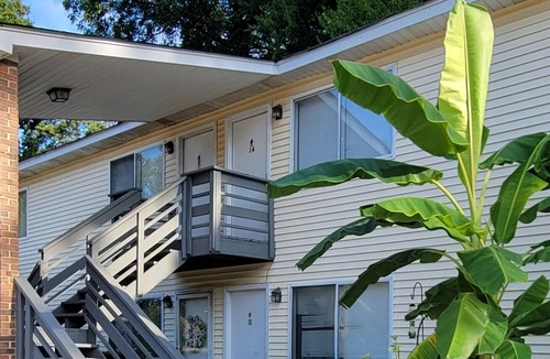 Greenwood Apartment | Uptown Near Self Regional Hospital and Lander Univ