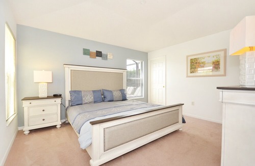 Westridge House | Urban 3 Bed 2 Bath House - Perfect stay while exploring Orlando,Florida