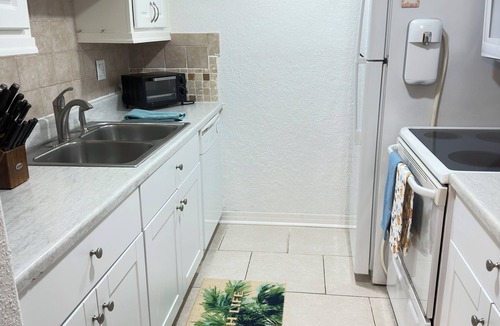 Bayview Condo | Vacation Cottage at Bermuda Bay Beach Club,Florida