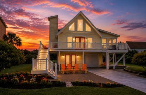 The Point House | Vacation on Station at A Place in the Sun