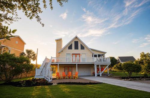 The Point House | Vacation on Station at A Place in the Sun