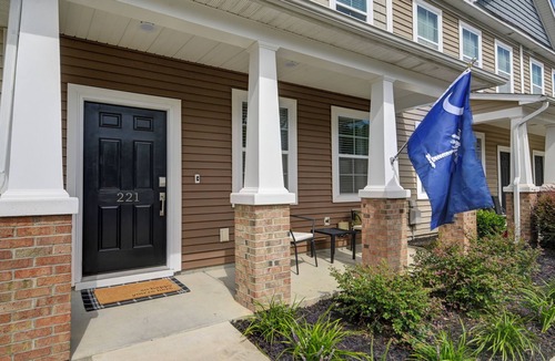 Oak Grove House | Verdant Villa - Monthly Stay - Near USC, Ft Jackson, Lexington, & I-26/I-20/I-77