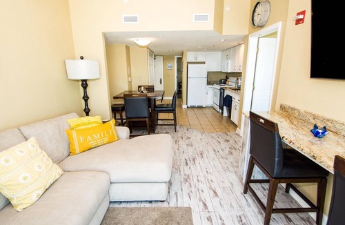 Myrtle Beach Condo | **Very Comfortable Oceanfront Condo with a good location. Nicely furnished!**