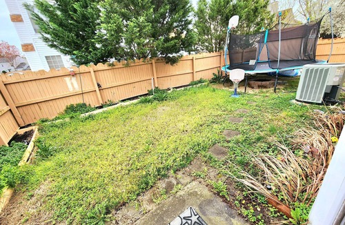 Greenbrier West House | Very Decent 4 bedroom/2 full bath. Located within the heart of the City.