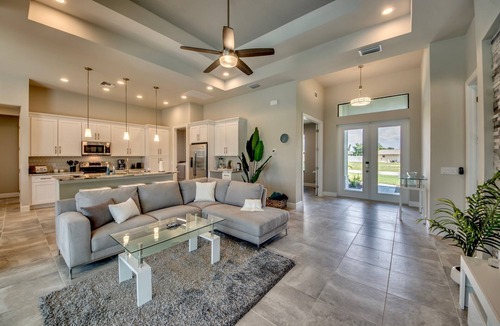 Trafalgar Villa | Villa Dandelion-luxury pool villa, canal view, heated pool, airhockey