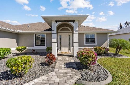 Trafalgar House | Villa Flamingo Gulf Access Oasis