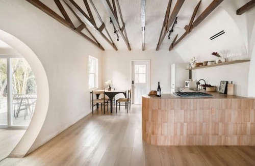 Croissant Park Villa | Villa Lumi - @ lumicollection