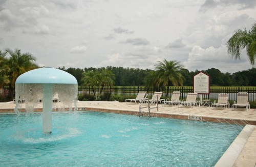 Kissimmee Villa | Villa Paradiso located in the Trafalgar Village Resort 6 bedrooms poo/spa