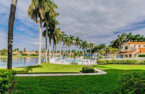 Isla del Sol Condo | Vista Verde W Escape the 'Ordinary' on Isla del Sol