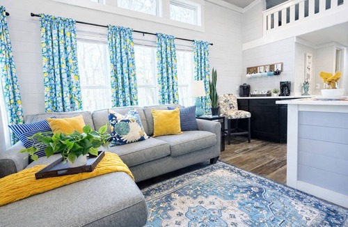Monteagle House | Walk to Deer Lick Falls | 12 Minutes to The Caverns | 18 Minutes to Coalmont OHV