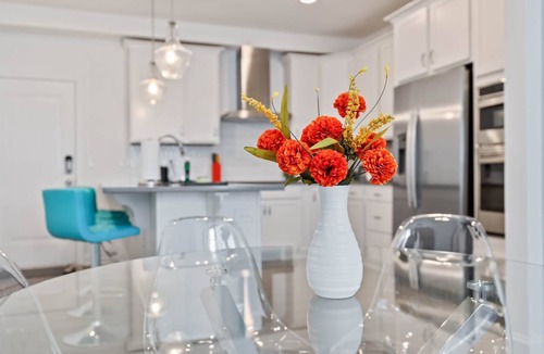 Wake Forest Condo | Walk to Downtown | Coffee Bar | 3 King Beds