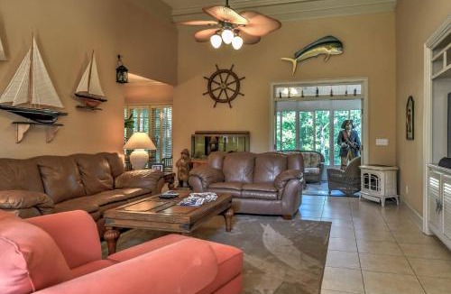 Sunbury House | Walk to Marina! Midway House by Sunbury Channel
