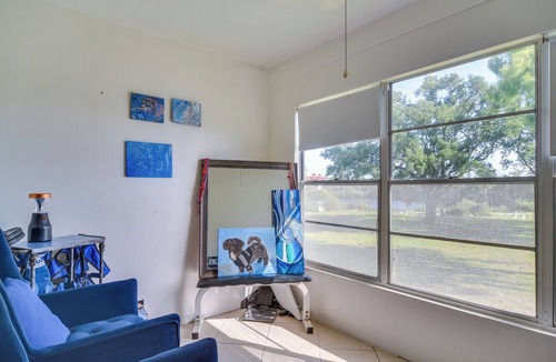 St. Petersburg Condo | Walk to Ocean! St. Petersburg Extended Escape