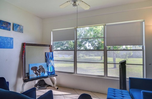 St. Petersburg Condo | Walk to Ocean! St. Petersburg Extended Escape