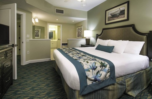 Myrtle Beach Hotel | Walk to the Ocean - 1BR Suite near Market Common with Kitchen, Lazy River & Gym