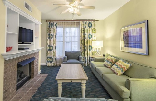 Myrtle Beach Hotel | Walk to the Ocean - 1BR Suite near Market Common with Kitchen, Lazy River & Gym
