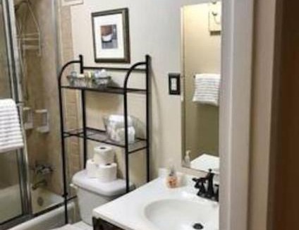 Athens Apartment | Walkable to Sanford Stadium or downtown