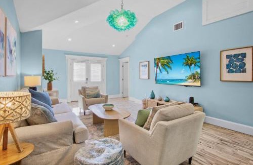 Ilexhurst House | Walking on Sunshine