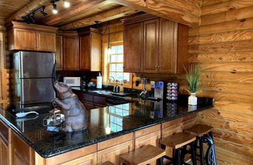 Sunset Cabin | Water-Front Luxury Keowee Cabin - Dog-friendly, canoe, paddleboards and kayaks!