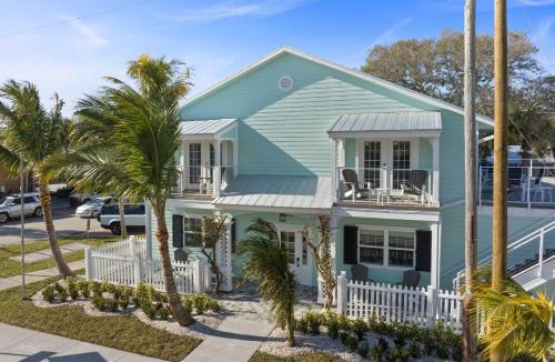Sebastian Apartment | Water side Condo in Sebastian FL