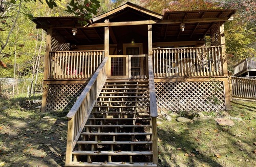 Chimney Rock Cabin | Waterfall View Cabin with Last of the Mohicans Waterfall view.