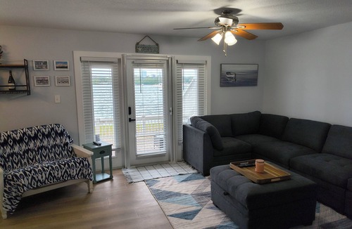 Coquina Key Condo | Waterfront 2-bedroom 1 bath condo at Waterside North in fantastic St. Petersburg