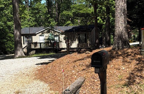 Lincolnton House | Waterfront 3-bedroom house in Soap Creek in Lincolnton, Ga on Clarks Hill lake.