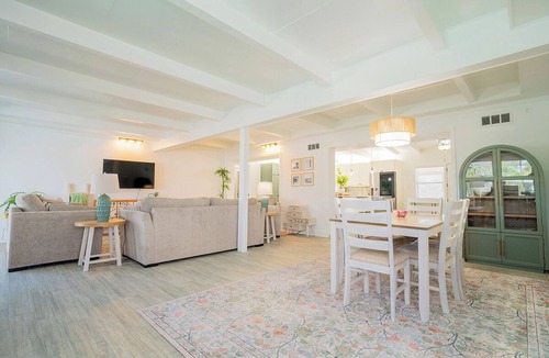 Riviera Bay House | Waterfront Canal Retreat Pool, Dock, 10 Min to DTSP Sleeps 8