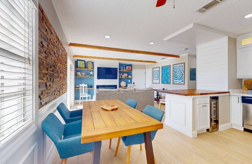 Coquina Key Condo | Waterfront Ground Floor Condo with Private Patio