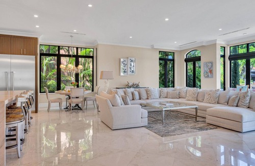 Nurmi Isles Villa | Waterfront | Heated Pool | Canal View & Access | Mimosa Key | VlLLAS