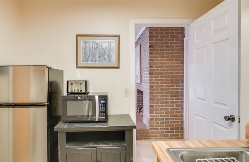 Townville House | Waterfront Lake Hartwell Home < 1 Mi to Marina!