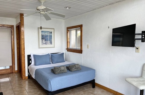Folly Beach House | Waterfront Retreat on the Creek!