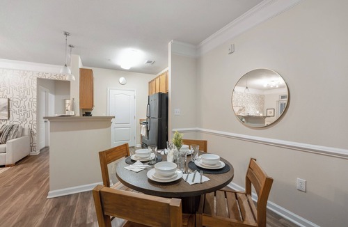 Ridgeland Apartment | Waterview 2BR: Pool, 1st Floor, Gym, Screened Lanai!