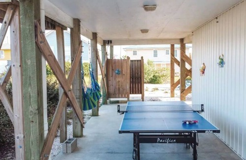 Village of Stump Sound Cottage | Waverly Cottage - Your Topsail Island getaway