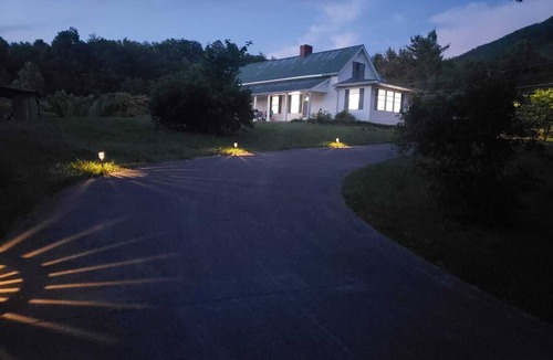 Wears Valley House | Wears Valley Farmhouse with Wonderful Views, hot tub and firepit