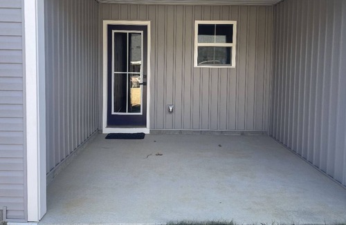 New Kent House | Welch Vacation Home VA