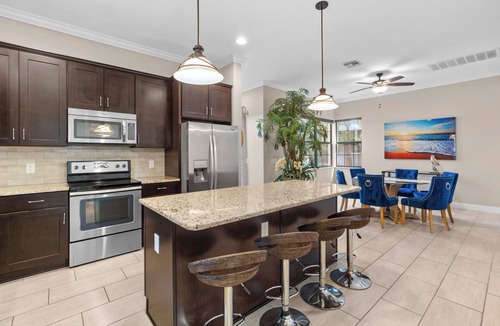 Naples House | WELCOME! Luxury House w/Pickleball, Beaches, Marco Island, and Golf, & 5th Ave
