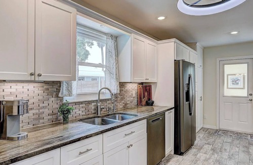 Sebastian Highlands House | Welcome to The Fun House! Charming 2 bedroom, 2 bath home in Sebastian with pool
