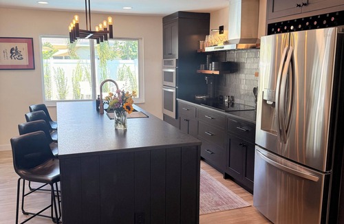 Tropic Palms House | Welcome to Tropic Palms — a Dwell Magazine-featured designer retreat.